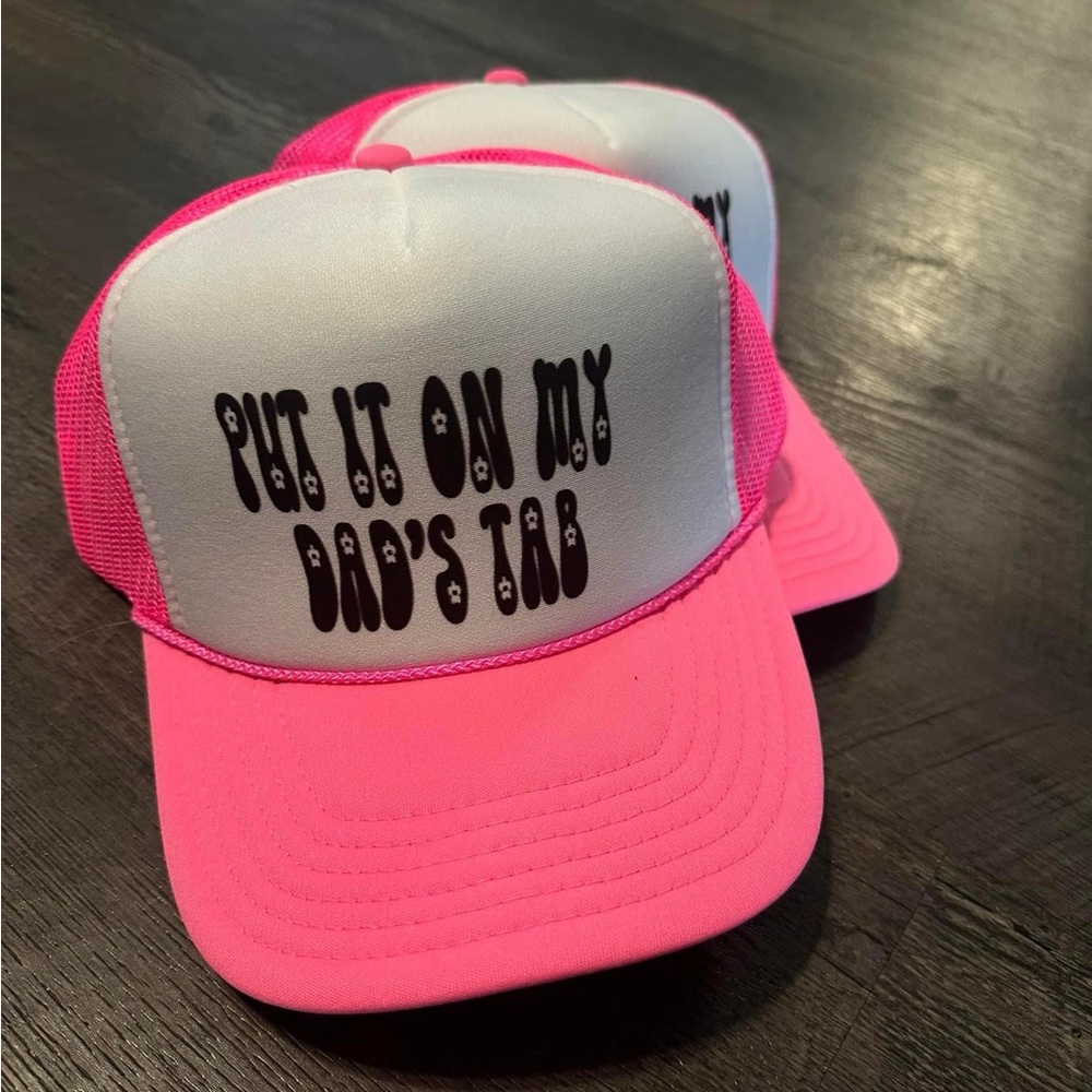 Trucker hat